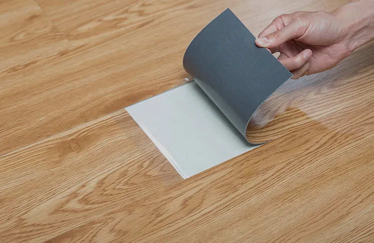 Sàn nhựa PVC tự dính FORTOVAN